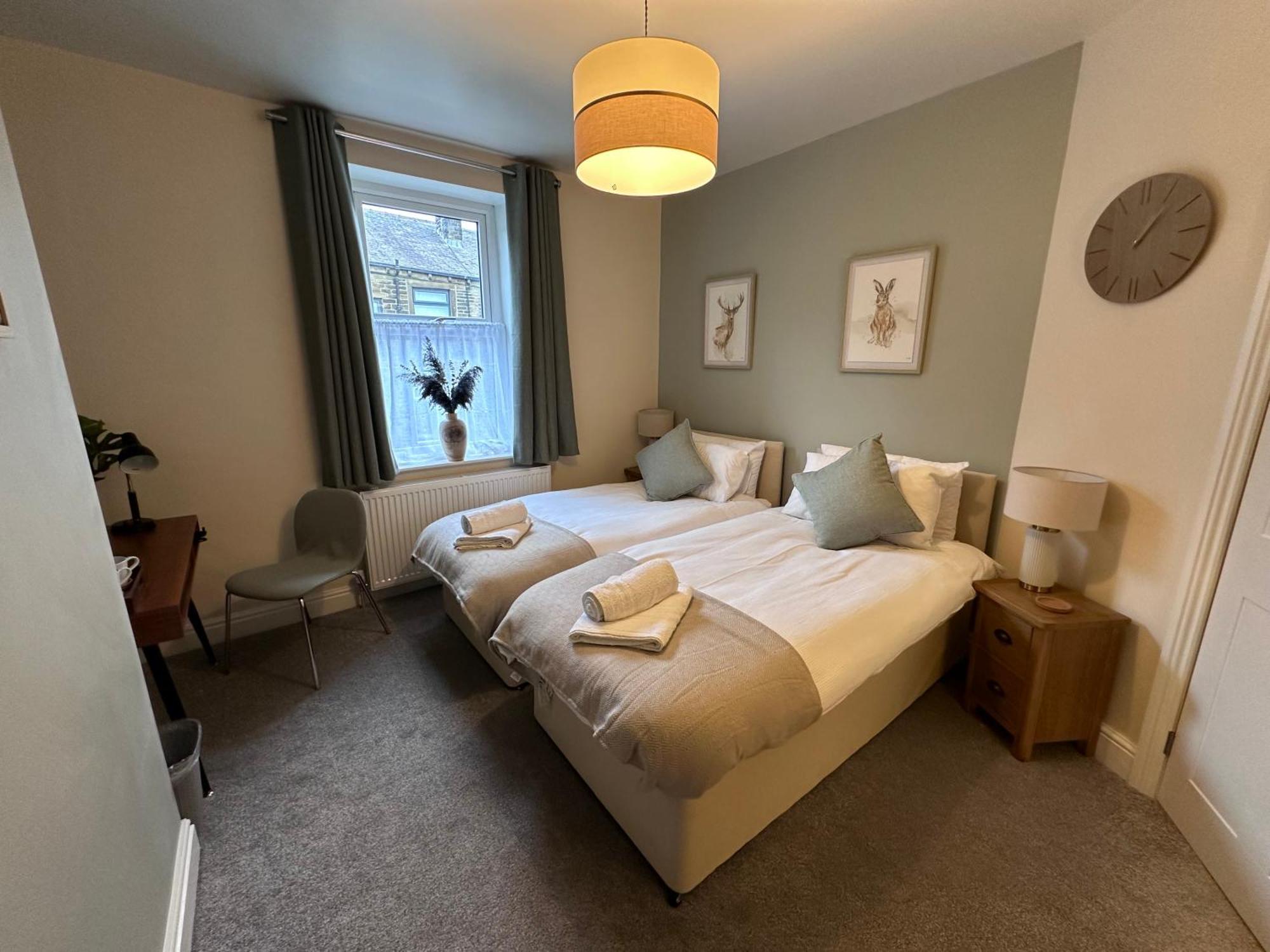 Prince St Cottage - Haworth - Sleeps 4 외부 사진